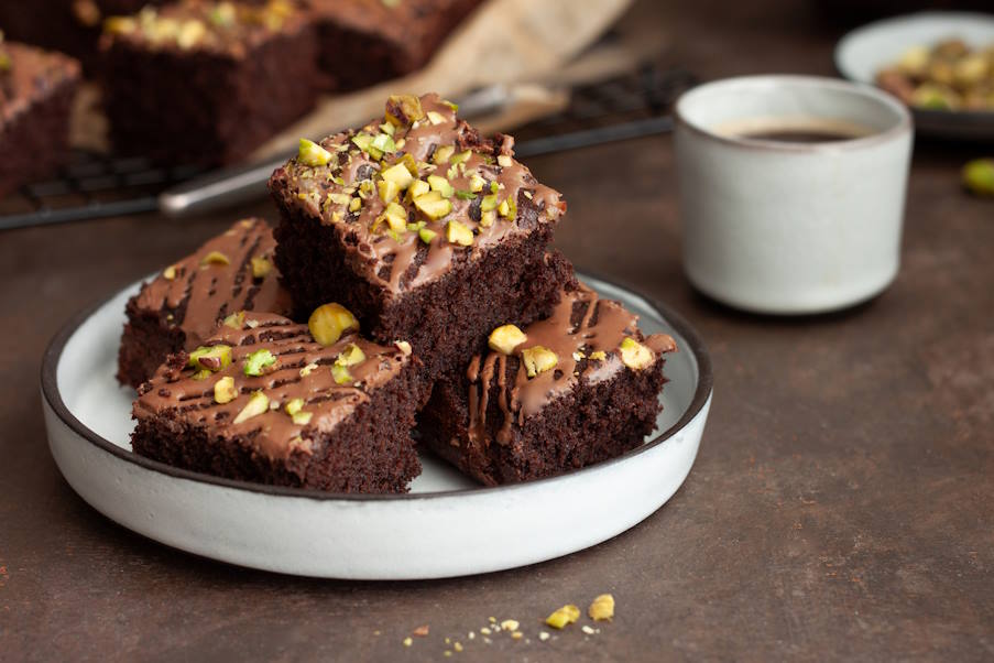 Υγιεινές εκδοχές των αγαπημένων brownies: 7 συνταγές που θα σας εκπλήξουν!