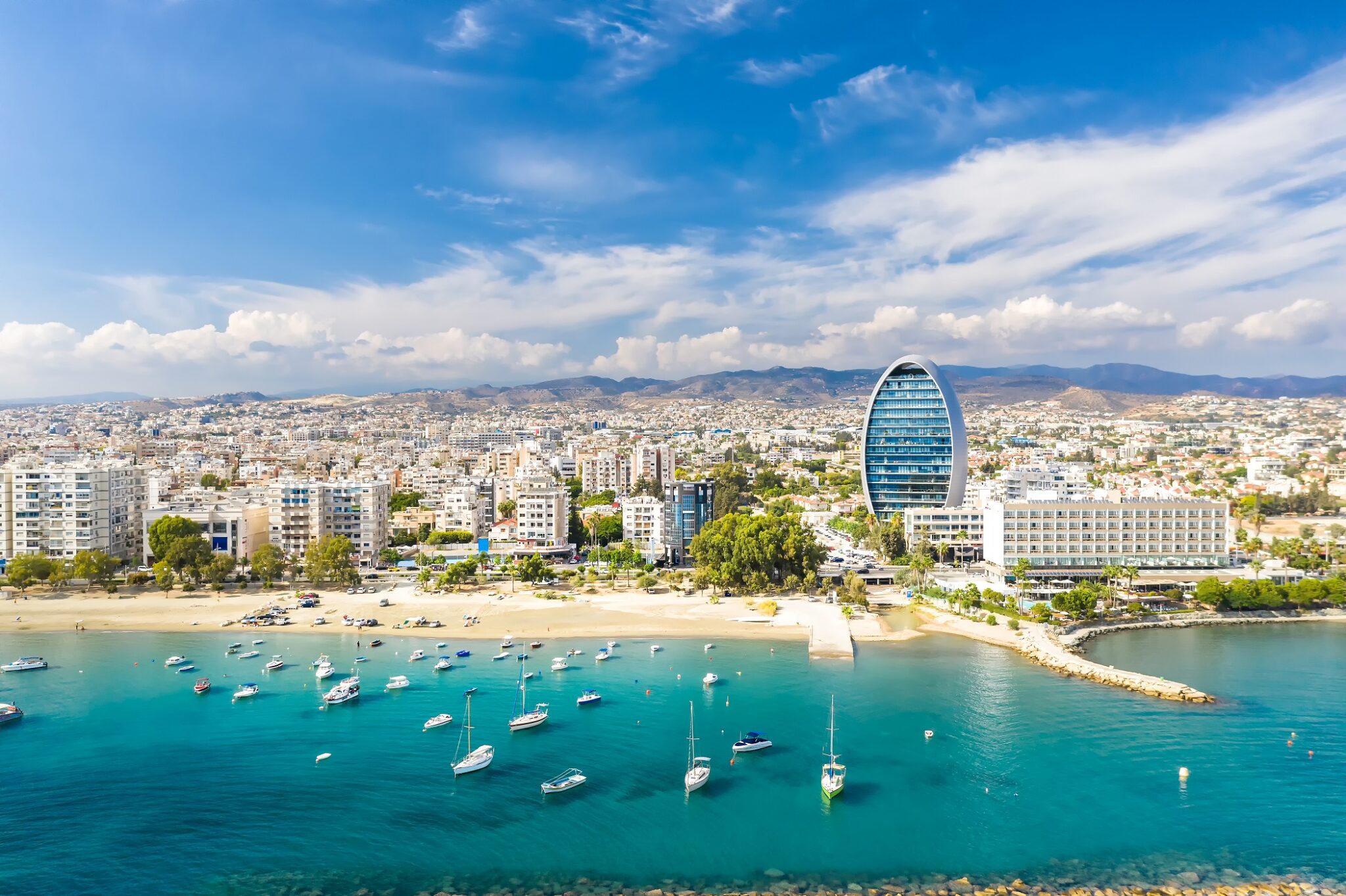 Τουρισμός στη Μεσόγειο: Νέα ελπίδα για το 2024
