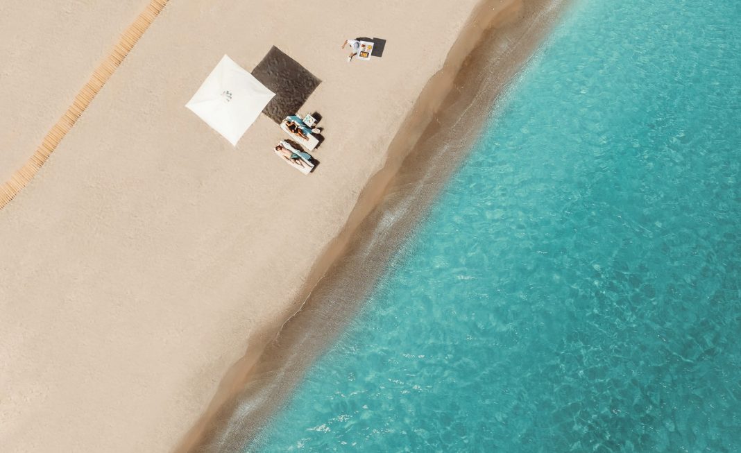 Ανακαλύψτε τη Μαγεία των Ikos Resorts: Τα ξενοδοχεία που επαναπροσδιορίζουν τις πολυτελείς διακοπές
