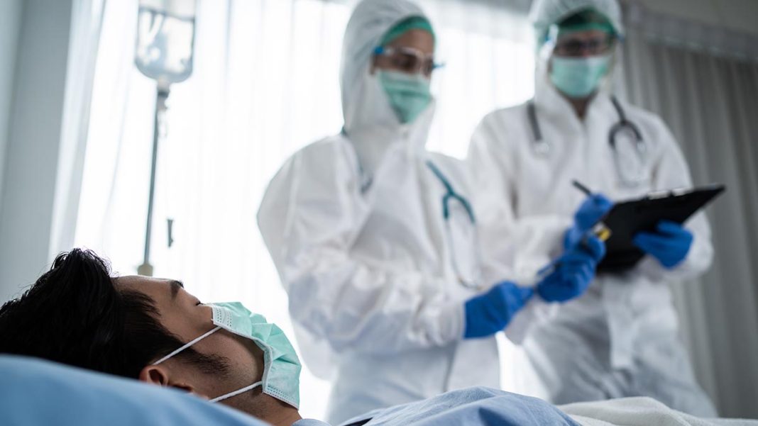 ΗΠΑ: Πανδημία τριπλού κοκτέιλ κορωνοϊού, γρίπης και RSV σαρώνει την Καλιφόρνια