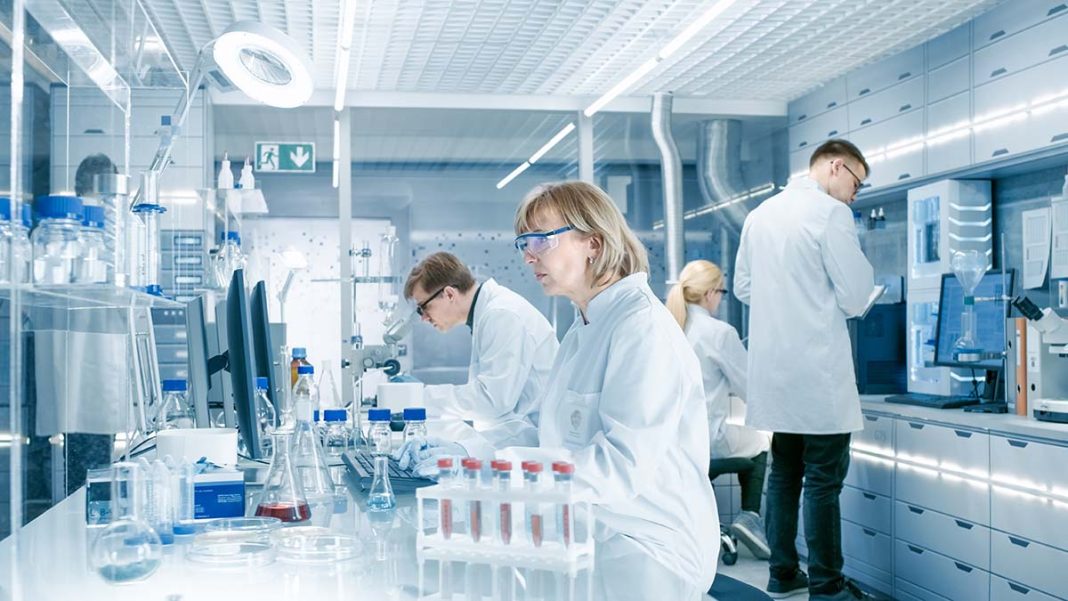Πώς η γενετική ανάλυση των όγκων βοηθά τους ασθενείς με καρκίνο
