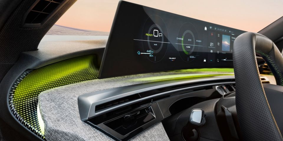 Ανακοινώθηκε το νέο Peugeot E-5008: Ένα μεγάλο SUV με ηλεκτρικές εκδόσεις
