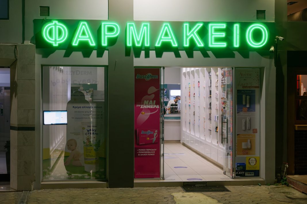 Αύξηση περιπολιών στη Θεσσαλονίκη έπειτα από κύμα κλοπών και διαρρήξεων σε φαρμακεία
