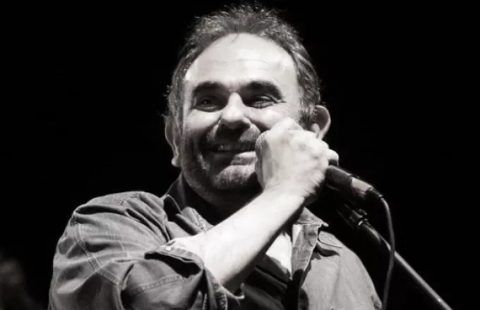 Δεκαετία χωρίς τον Σάκη Μπουλά: Ο ανατρεπτικός καλλιτέχνης που τόλμησε να αναχωρήσει...
