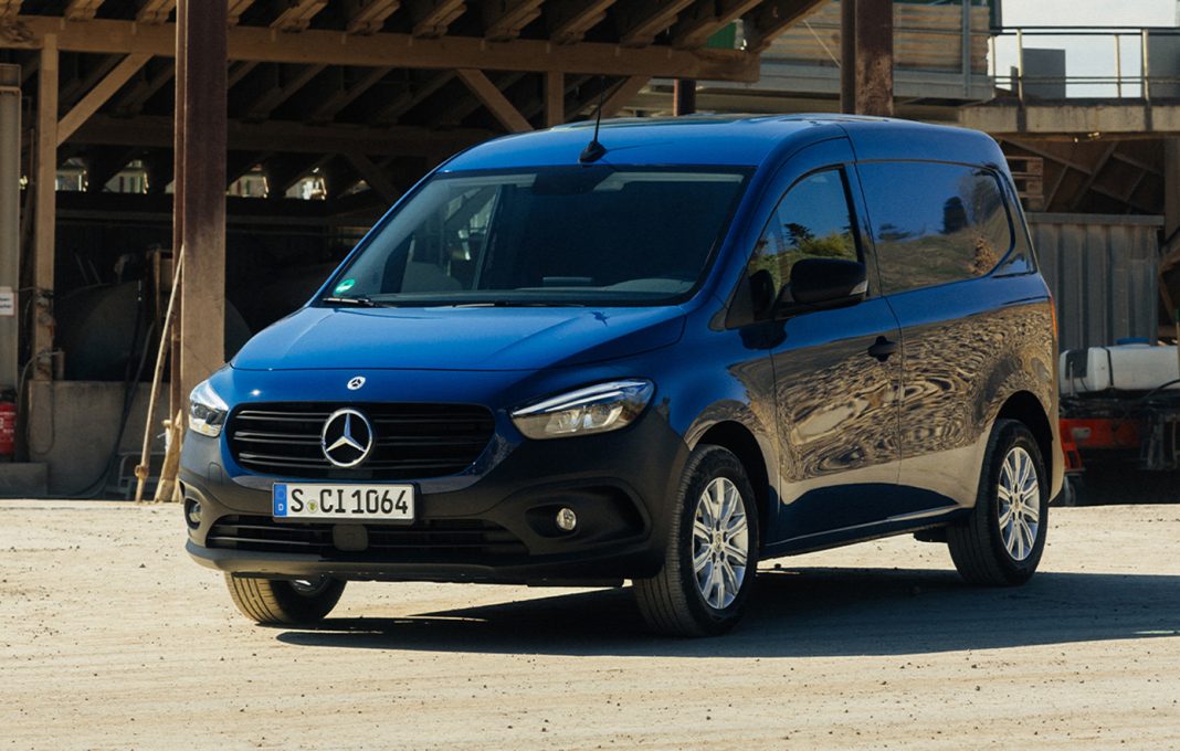 Ετοιμοπαράδοτα Mercedes-Benz Vans: Επαγγελματικά οχήματα με προνομιακή χρηματοδότηση