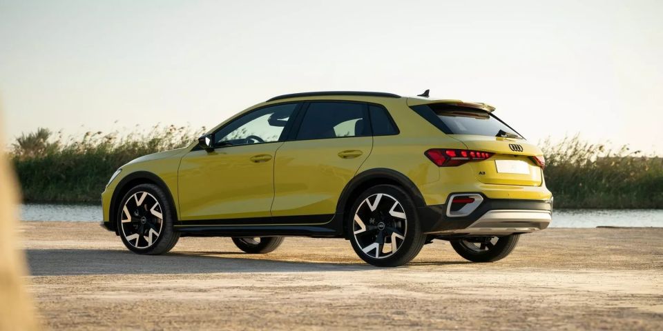 Η Audi επαναπροσδιόρισε το A3 και πρόσθεσε την εκδοχή Allstreet
