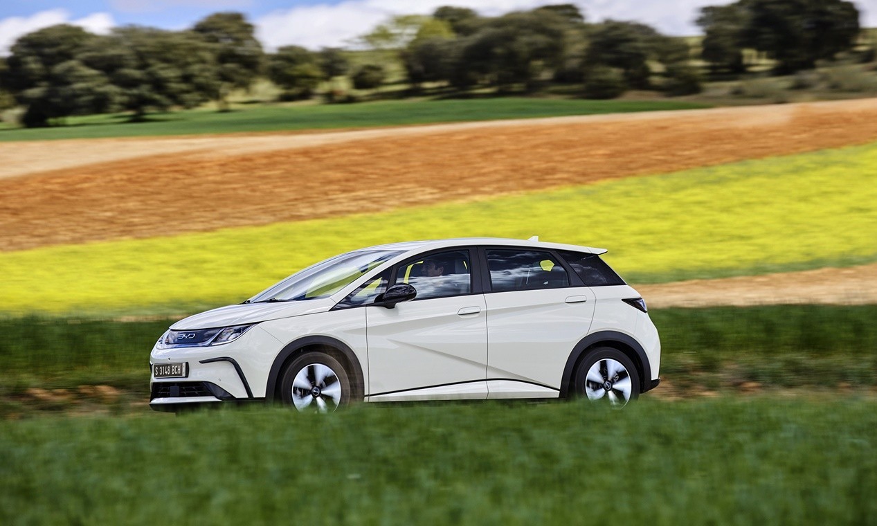 
                Η BYD στοχεύει σε αύξηση πωλήσεων κατά 20% το 2024, φτάνοντας τα 3,6 εκατομμύρια οχήματα            