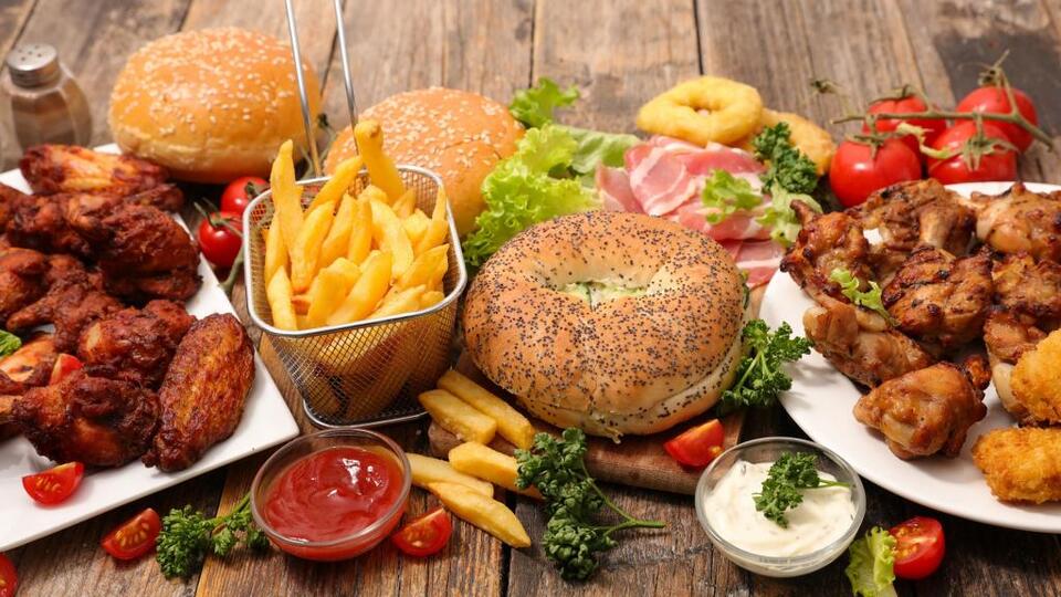 Η επίδραση των fast food στην υγεία της καρδιάς: Μια επικίνδυνη πραγματικότητα
