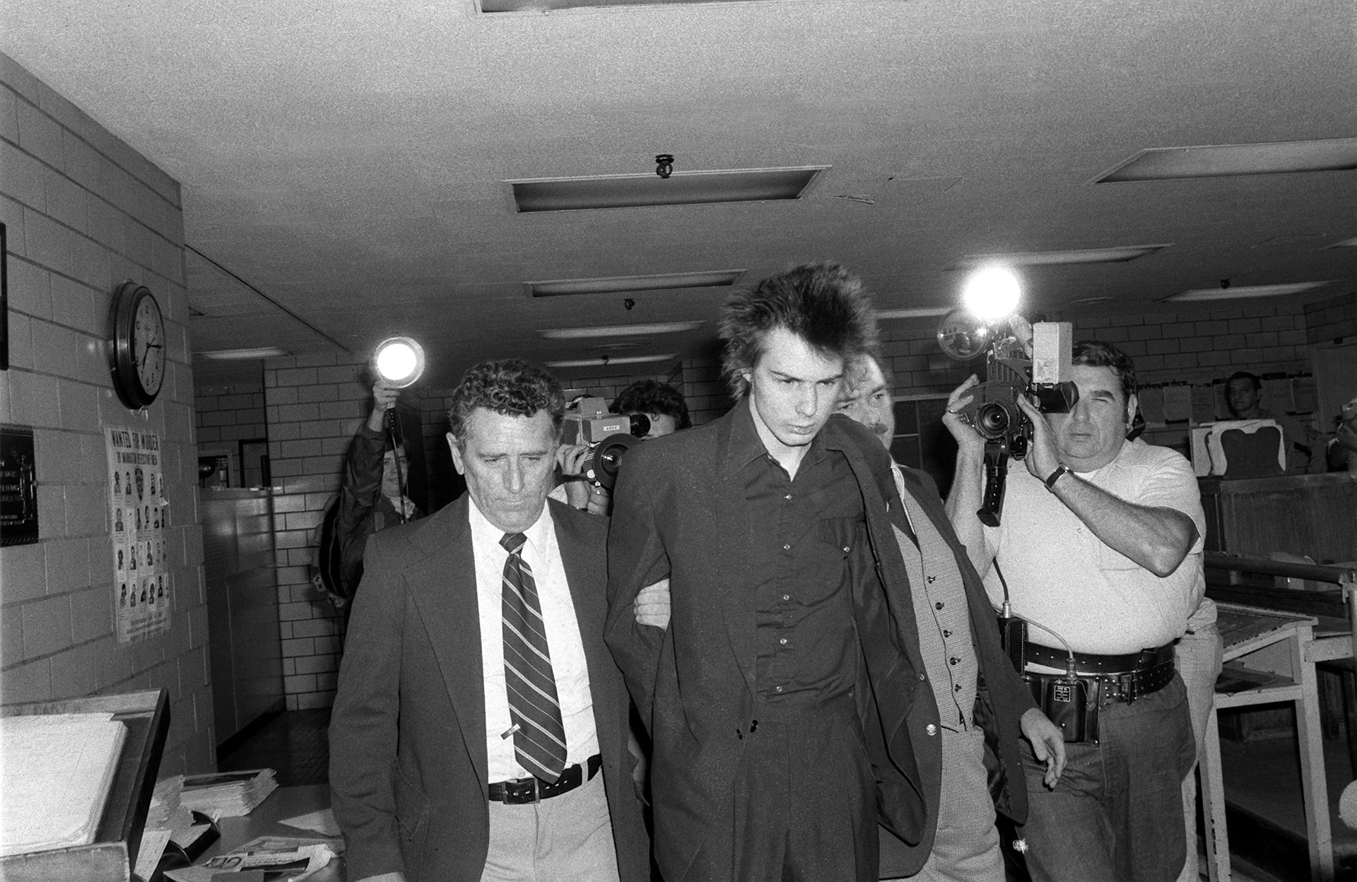 Η Τραγική Πορεία του Σιντ Βίσιους: Μια Ζωή Που Έκανε Ξεχασμένη Τη Στιγμή Που Ξεκίνησε"
