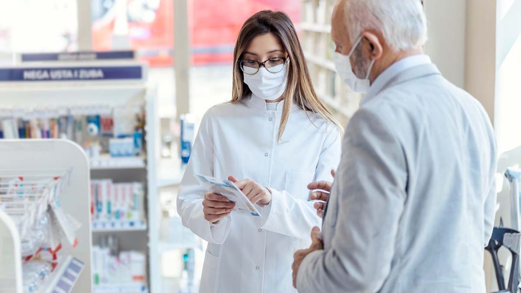 Νέα ρύθμιση για τα γενόσημα φάρμακα: Ο κόσμος δεν θα πληρώνει πάνω από 3 ευρώ ανά σκεύασμα
