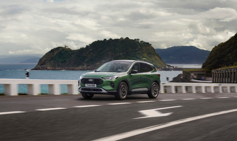 Νέο Ford Kuga: Αναβαθμίσεις, Τεχνολογία και Εξοικονόμηση Καυσίμου για το Νέο SUV
