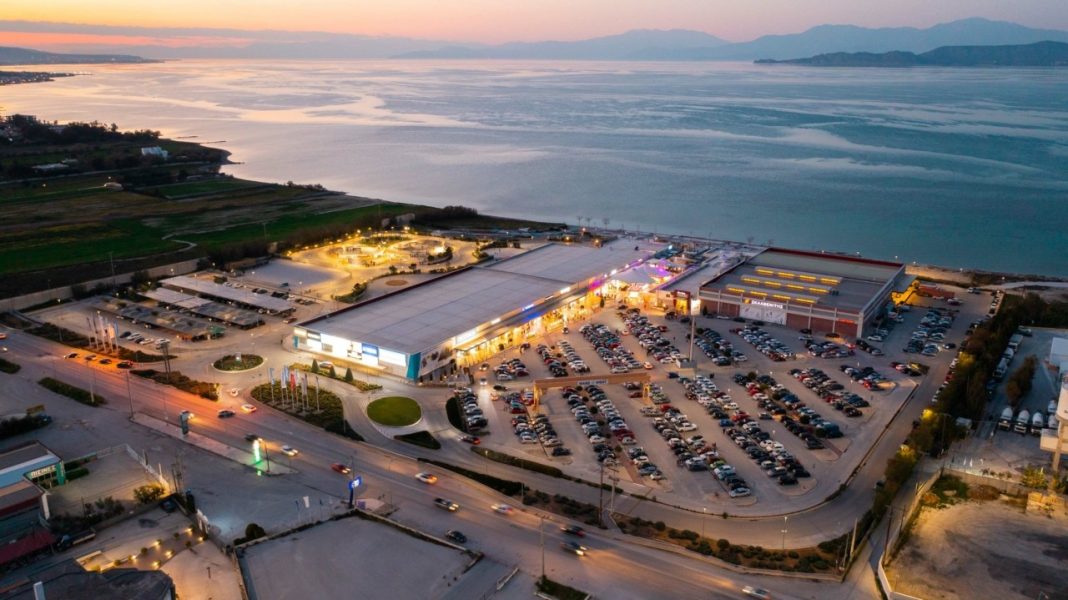 
                Noval Property: Νέος φωτοβολταϊκός σταθμός στο εμπορικό πάρκο Mare West στην Κόρινθο (pic)            