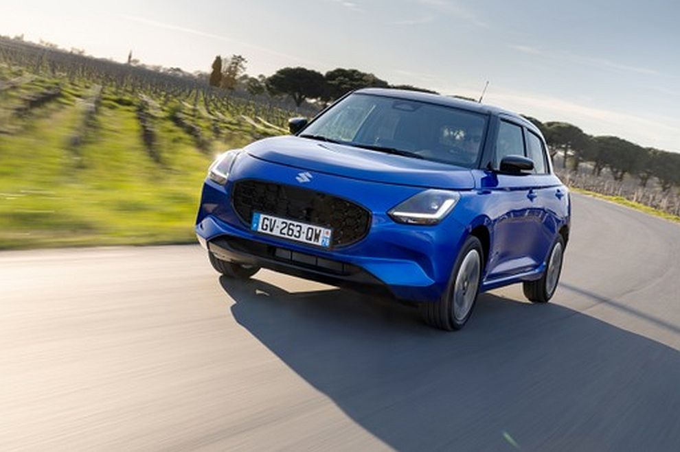 Πρωτοσέλιδο: Το νέο Suzuki Swift: Ένα συναρπαστικό compact car 
