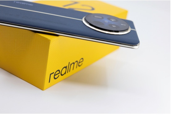 Το realme 12 Pro+ 5G: Ένα κινητό τηλέφωνο που ξεχωρίζει στην κατηγορία του
