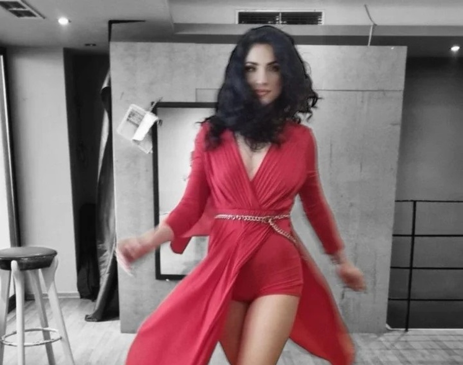 Χριστίνα Μαρκεσίνη - Αποκαλύπτεται ως 