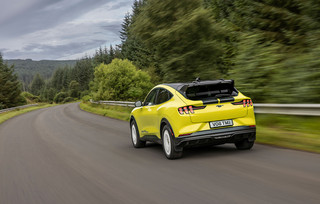 Άνω των 60 ετών η Ford Mustang με νέες, επετειακές εκδόσεις 
