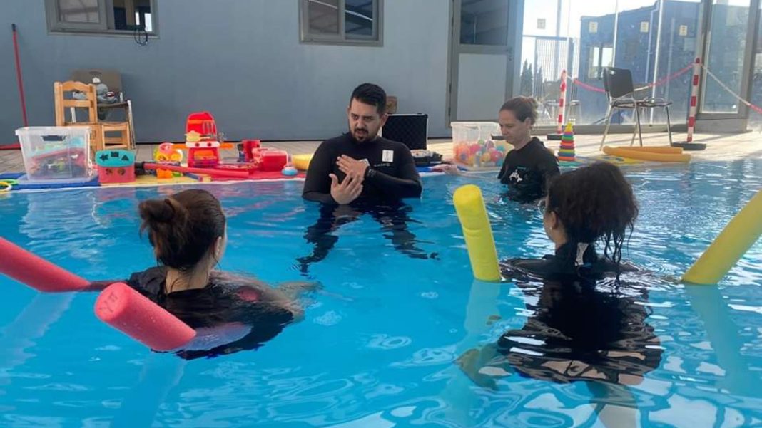 Αποκαλύπτοντας την Αλήθεια: Λογοθεραπεία στο Νερό για Παιδιά με Αυτιστικό Φάσμα
