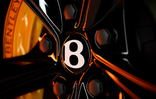 Bentley Bentayga S Black Edition: Το πιο εντυπωσιακό SUV με τη σφραγίδα του μελανού"
