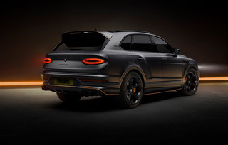 Bentley Bentayga S Black Edition: Το πιο εντυπωσιακό SUV με τη σφραγίδα του μελανού"
