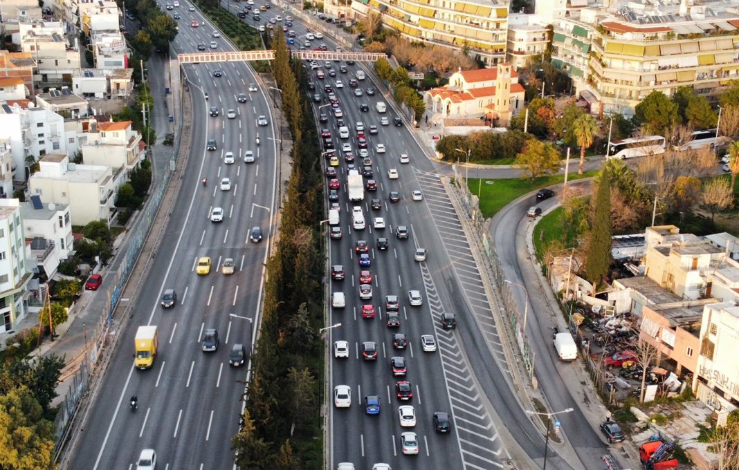 Είκοσι χιλιάδες παραβάσεις του ΚΟΚ σε τέσσερις ημέρες – Ακινητοποιήθηκαν 504 οχήματα, κατασχέθηκαν 5