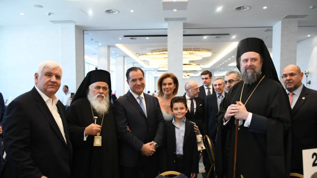 Εκπληκτική αναγνώριση για την προσφορά του Άδωνι Γεωργιάδη στο ΕΚΑΒ!
