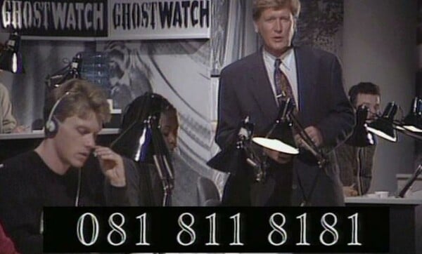 Έμπνευση από το περιβόητο «Ghostwatch»: Το αριστούργημα τρόμου που σόκαρε τη Βρετανία το 1992
