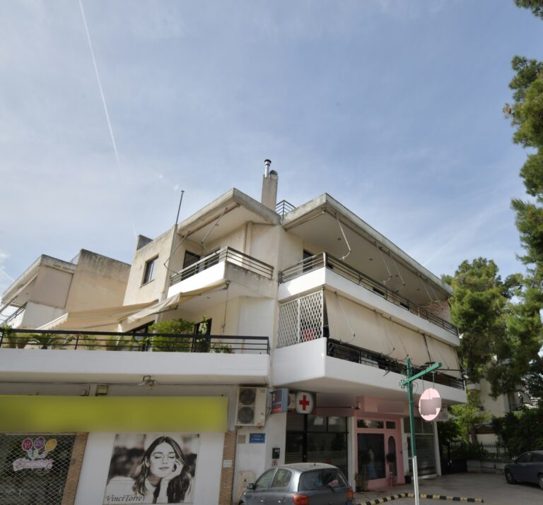 Ένα μοναδικό διαμέρισμα προς πώληση στην Αγία Παρασκευή
