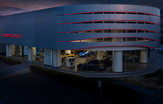 Ένα ταξίδι στον κόσμο της Porsche - Ανανεώθηκε ο τόπος των ονείρων στη Μεταμόρφωση

