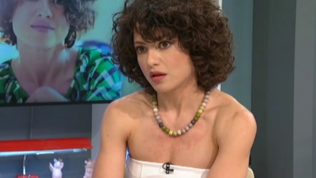 Ευσταθία Τσαπαρέλη: 'Η επιλογή μεταξύ καριέρας και οικογένειας - Πώς οικοδόμησα το δικό μου δρόμο'