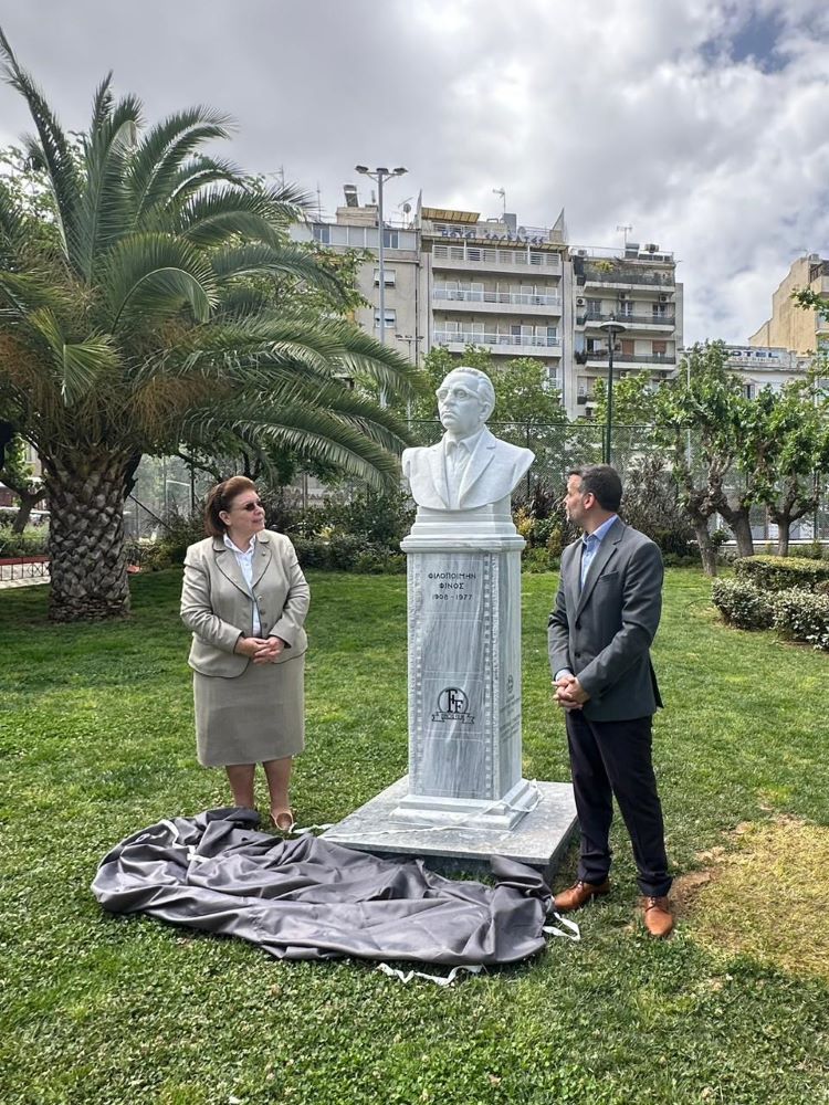 Φιλοποίμενος Φίνος: Η ανεξάντλητη κληρονομιά ενός θρύλου του ελληνικού κινηματογράφου
