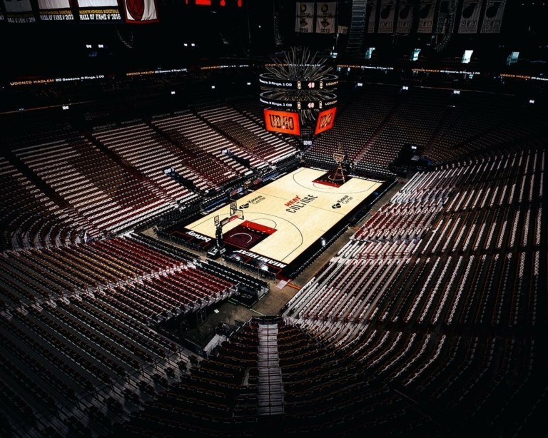 Η Άγνωστη Πολυτέλεια των VIP Κερκίδων του ΝΒΑ: Μια Εμπειρία Εκτός Συνηθισμένων"