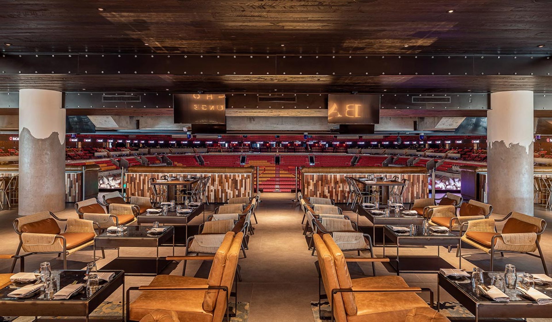 Η Άγνωστη Πολυτέλεια των VIP Κερκίδων του ΝΒΑ: Μια Εμπειρία Εκτός Συνηθισμένων"