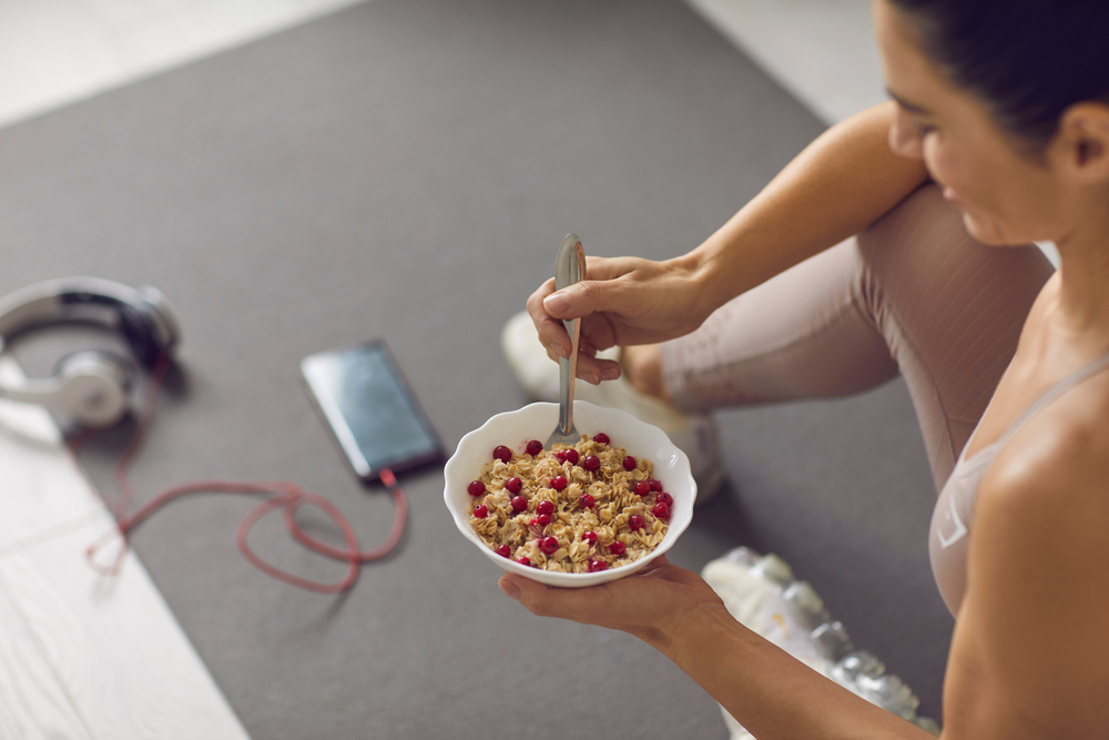 Η Αλήθεια για το Fasted Cardio: Μήπως Πραγματικά Επιταχύνει την Καύση του Λίπους;
