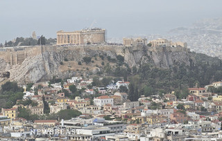 «Η Αττική βυθίζεται στη σκόνη: Προσοχή στους κινδύνους», το νέοξεκινά.
