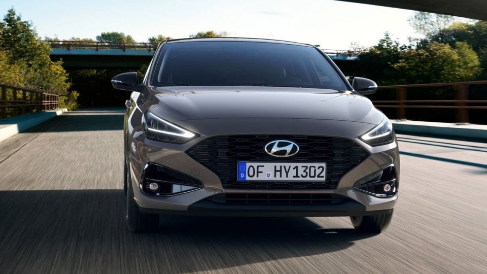 Η Hyundai εξελίσσει τεχνολογικά το i30 για ακόμα καλύτερη επίδοση
