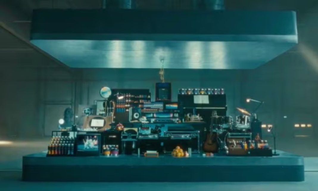 Η νέα διαφήμιση του νέου iPad της Apple προκάλεσε κύμα αντιδράσεων
