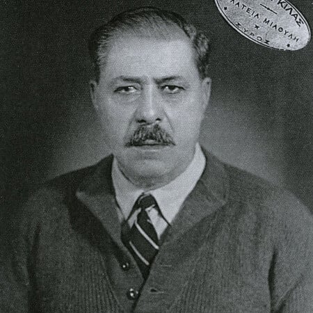 Μάρκος Βαμβακάρης: Μια νέα ματιά στον 