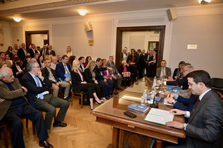 Μαζική προσέλευση στην παρουσίαση του νέου βιβλίου του Άγγελου Τσιγκρή στην Αθήνα
