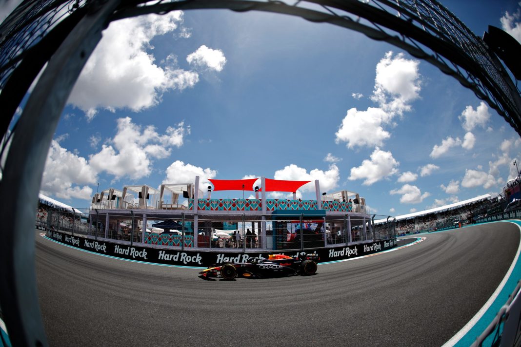 Μαϊάμι F1 Sprint: Φερστάπεν στην pole position!