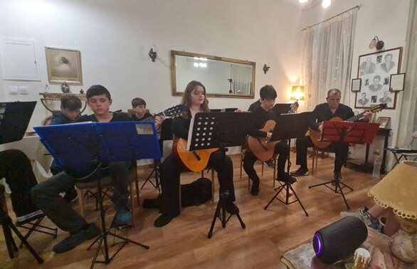 Με επιτυχία πραγματοποιήθηκε η συναυλία της Κιθαριστικής Ορχήστρας Πατρών, στη Διδάχειο Σάλα Πολιτισμού