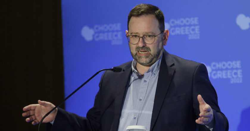 Νέα διοίκηση και λύση σε παρατυπίες στην Π.Ε. Ηλείας: Μια νέα αρχή για το Τμήμα Μεταφορών 
