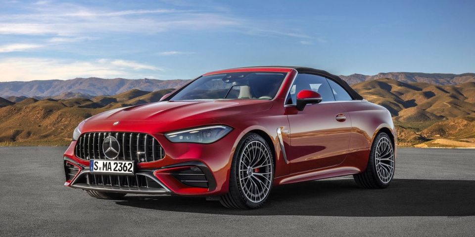 Νέα έκδοση της Mercedes CLE: Η απόλυτη πολυτέλεια του AMG 53 με 49 ίππους
