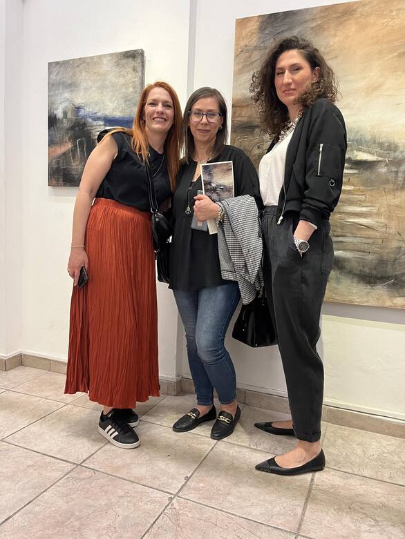 Νέα έκθεση της Γεωργίας Παράσχη στην Cube Gallery: "Ανακαλύπτοντας τον περιβάλλοντα χώρο μέσα από τις Τοπογραφίες"

