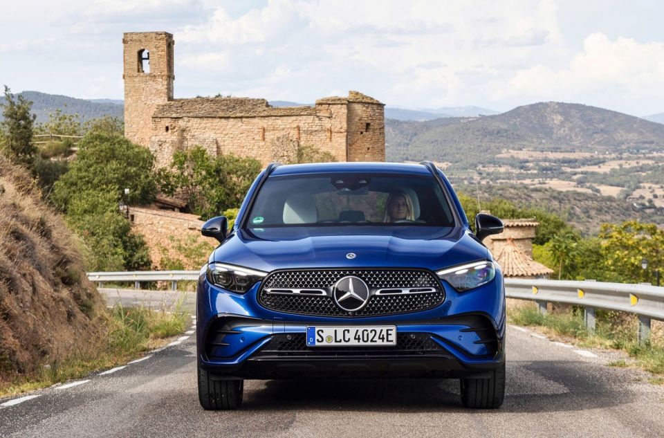 Νέα Mercedes GLC SUV: Αναδεικνύοντας την εξέλιξη
