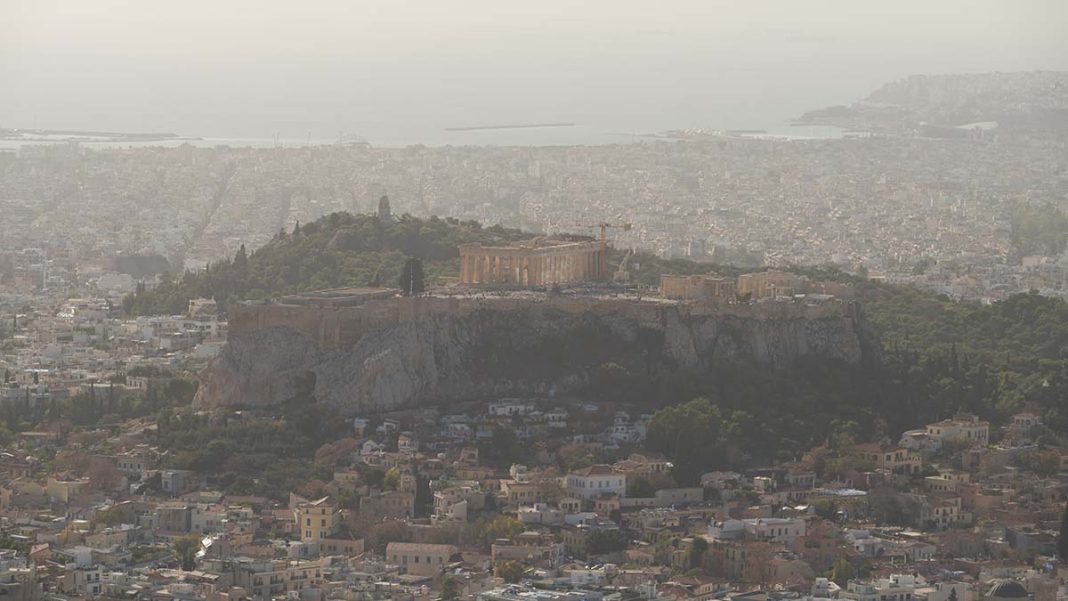 Νέα μέτρα προστασίας από την αφρικανική σκόνη: Κλειστά παράθυρα και περιορισμός εξωτερικής άσκησης
