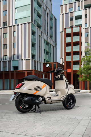 Νέα Vespa Gtv, η μοναδική αίγλη της Vespa γίνεται ακόμα πιο αθλητική
