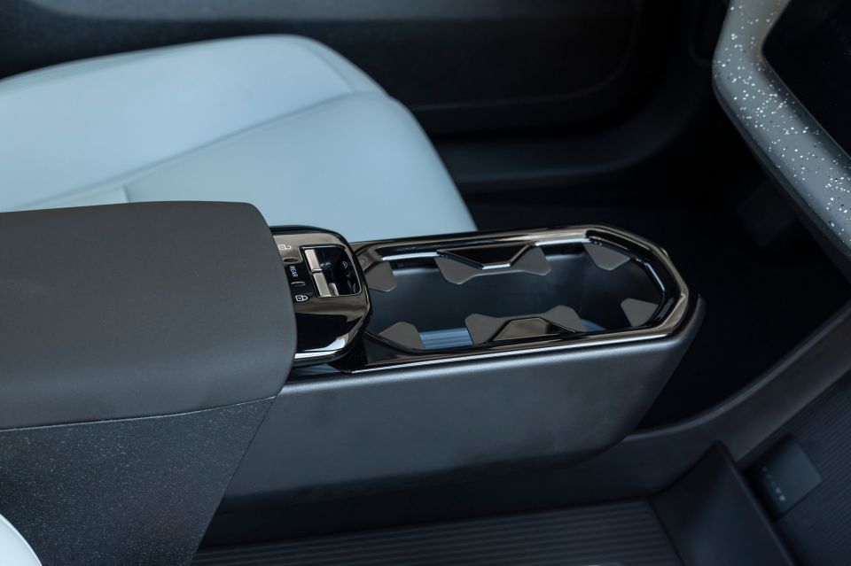 Νέο Volvo EX30: Μοντέρνο, Νεανικό και Εντυπωσιακό!
