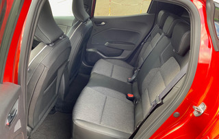 Νέος Mitsubishi Colt Invite Plus 1.0 T: Η επάνοδος ενός θρύλου στον κυκλοφοριακό χώρο
