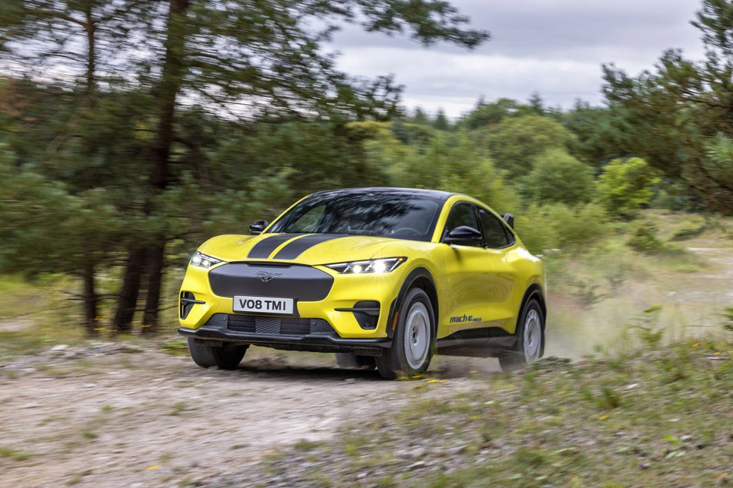 Οι 60 χρόνοι της Mustang: Νέες εκδόσεις και εκπλήξεις από την Ford
