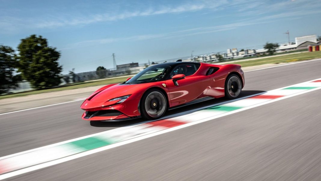 Οι θριαμβευτές της κερδοφορίας το 2023: Ferrari και Porsche
